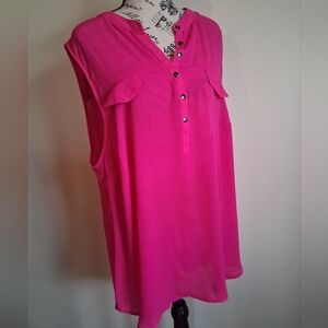 Torrid Womens Plus Size 2 Fuchsia Pink Georgette Sleeveless Button Front Blouse